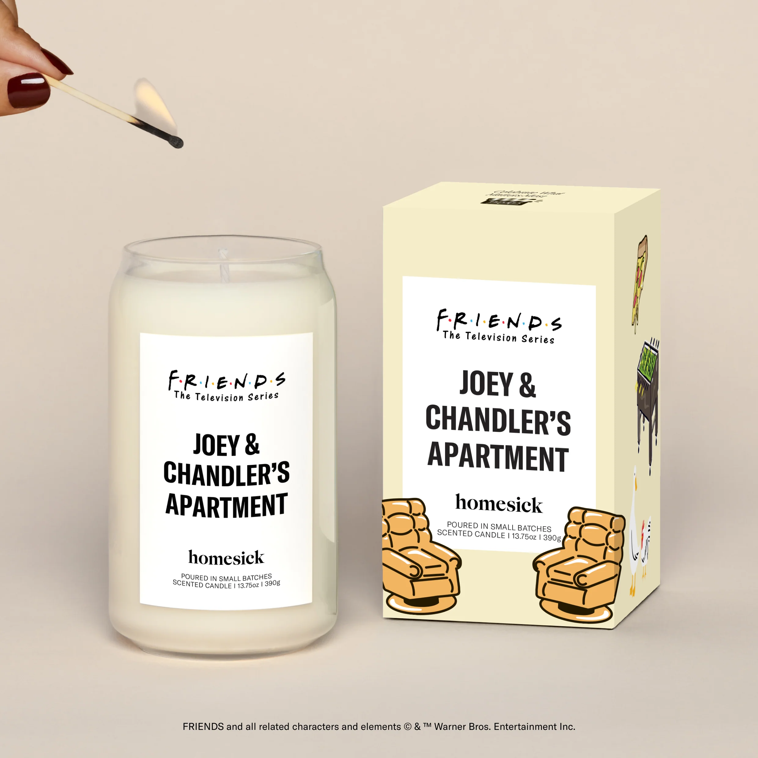 FRIENDS™ Joey & Chandler’s Apartment Candle - Image 4