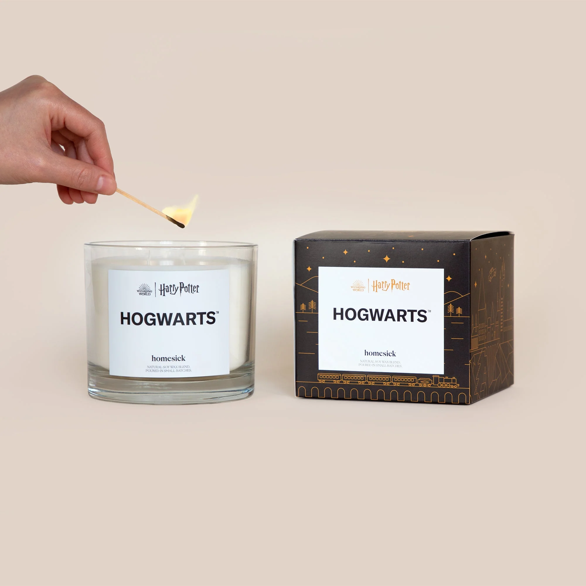 Harry Potter Hogwarts™ 3-Wick Candle - Image 4