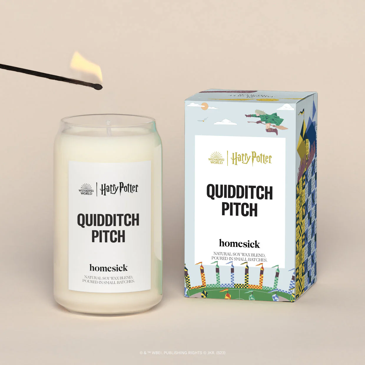 Harry Potter Quidditch Pitch™ Candle - Image 4