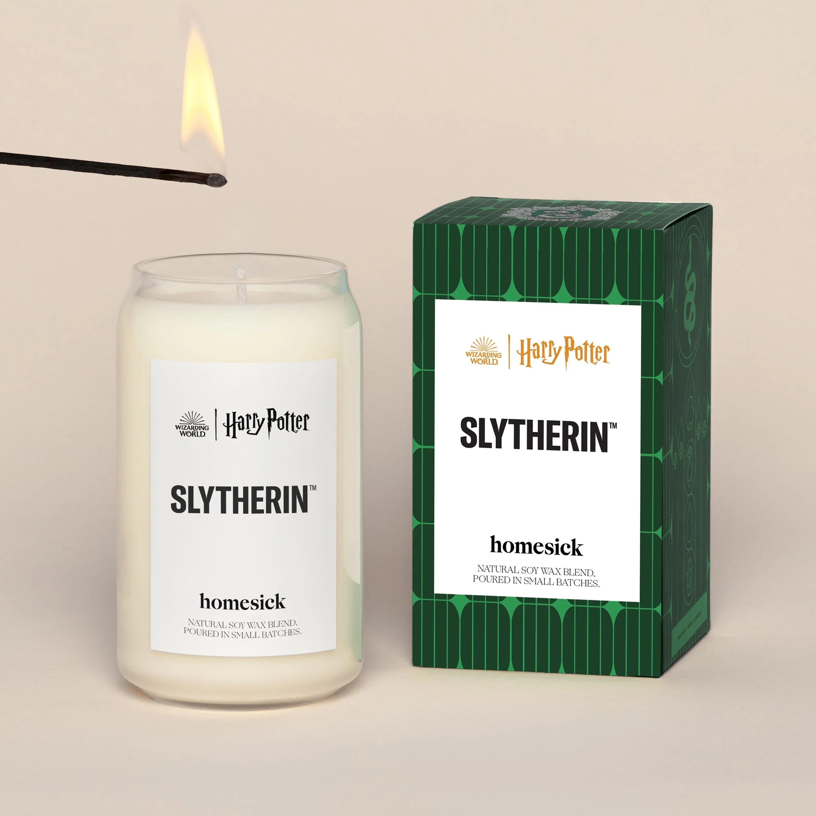 Harry Potter Slytherin™ Candle - Image 4
