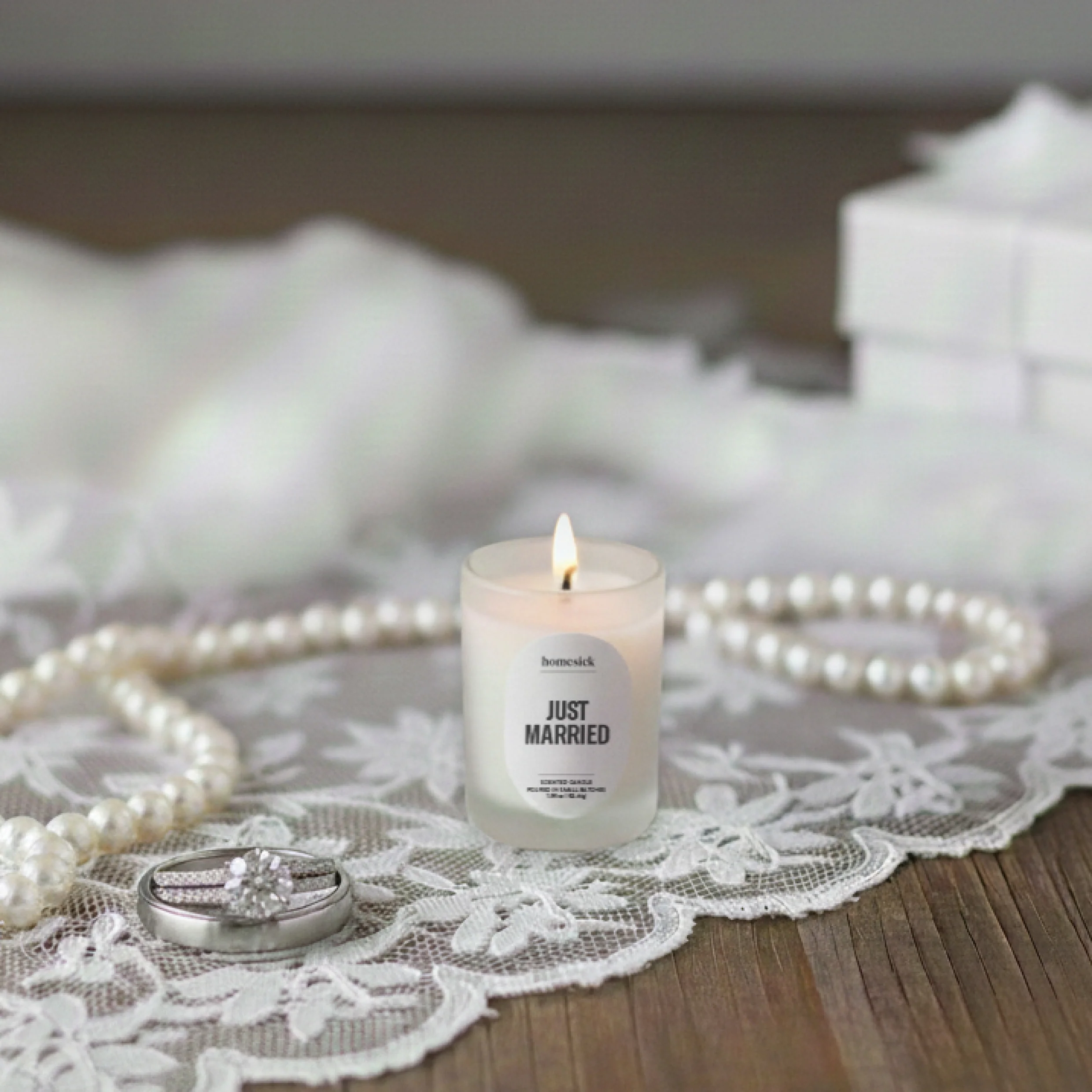 Just Married Mini Candle - Image 2