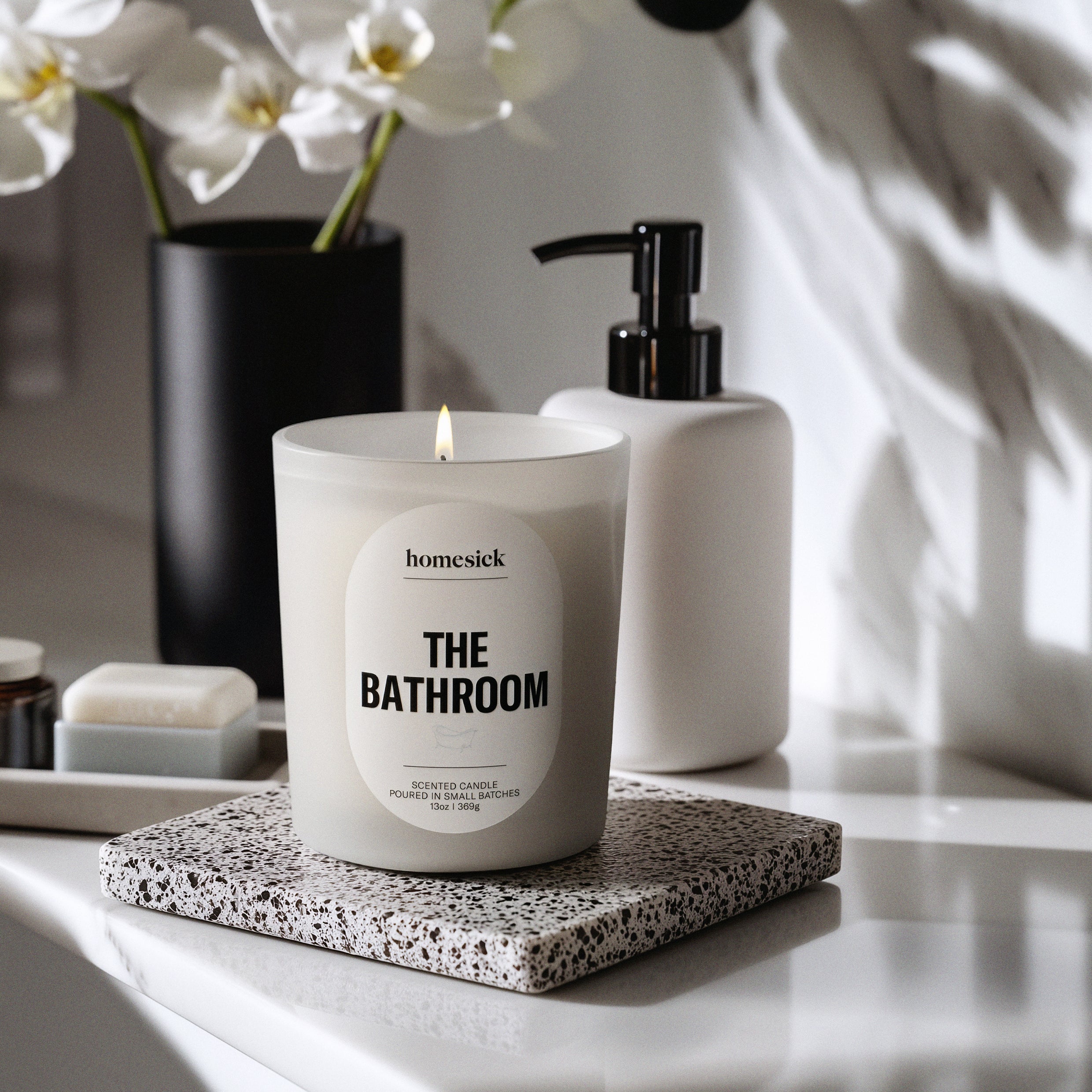 The Bathroom Candle - Image 2